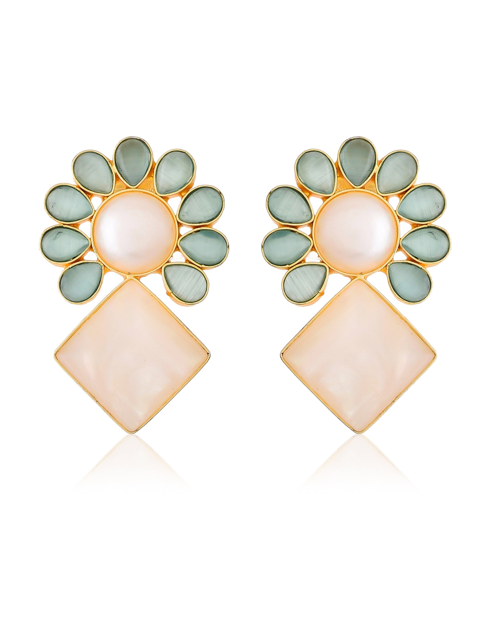 PEARLY NIA STUDS